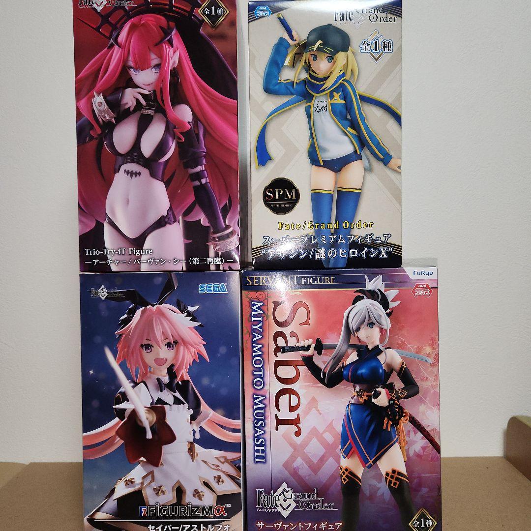 Fate/Grand Order　金コンロキャラ4点　#白るまんどのフィギュア