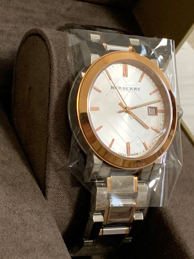 新品未使用】バーバリー 腕時計 BU9006 クォーツ 箱付 保護フィルム付