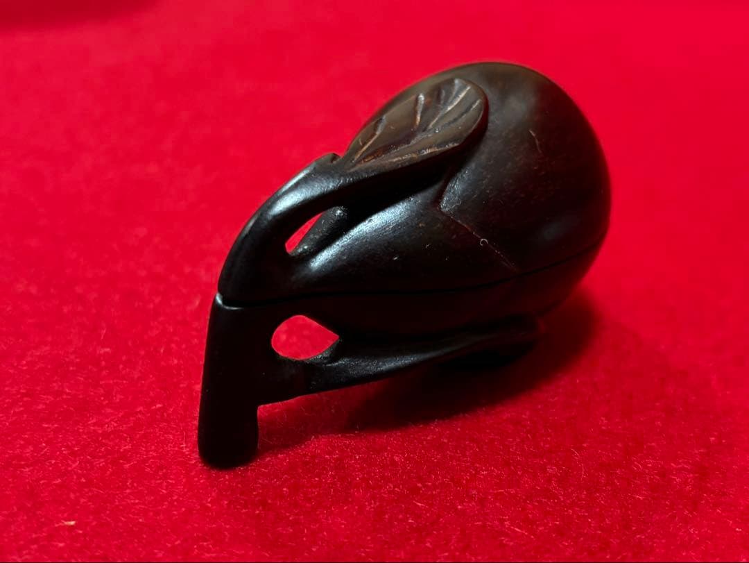 繊細彫刻 唐木 紅木 茄子 ナス 木彫リ 蓋物 香合 香道具 - メルカリ