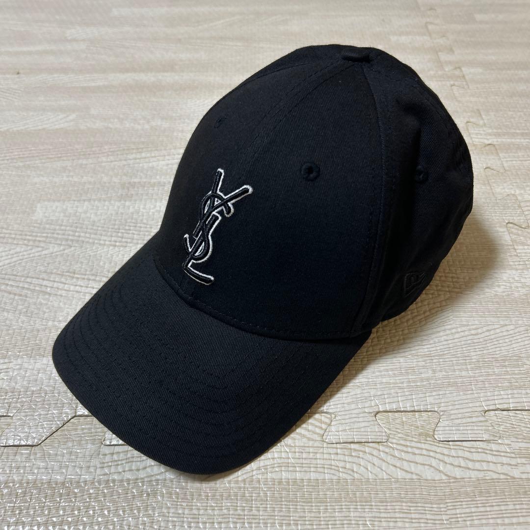 サンローランパリ　カサンドラロゴキャップ　ブラック　687687