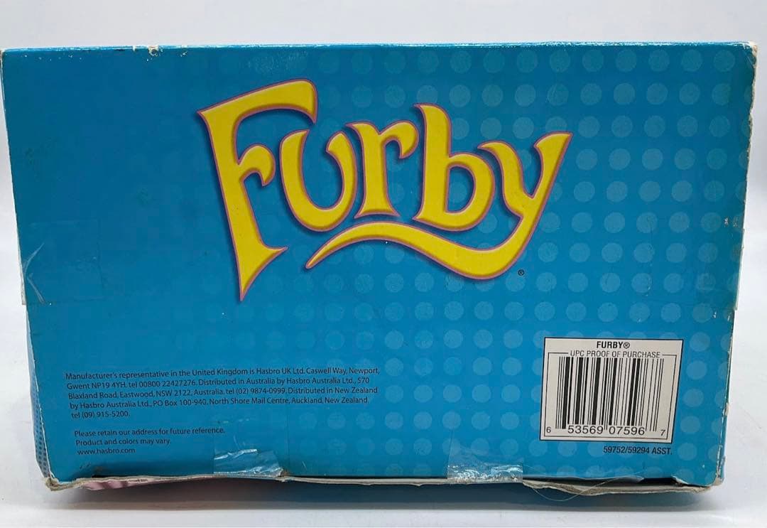ハ*郎様 ☆未開封品☆ ファービー2 白 ベージュ 英語版 ブルーアイ 青
