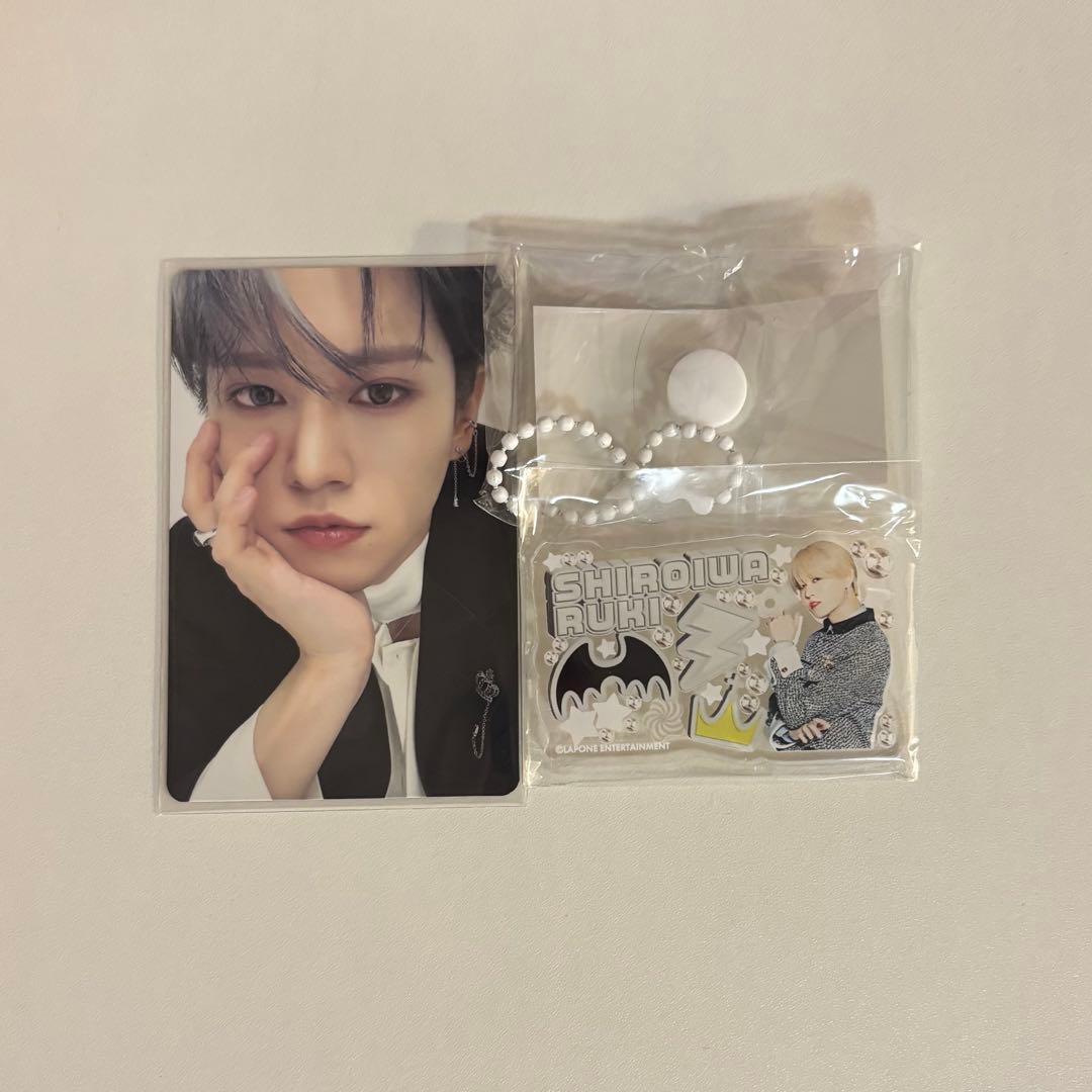 JO1白岩瑠姫トレカ、みてコレカプセルトイ - メルカリ