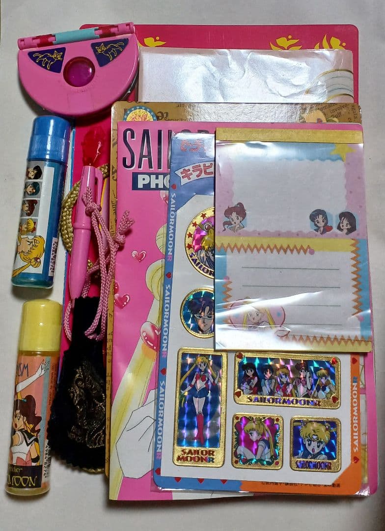セーラームーン　グッズ　カード　おもちゃ詰め合わせ　漫画　アニメ