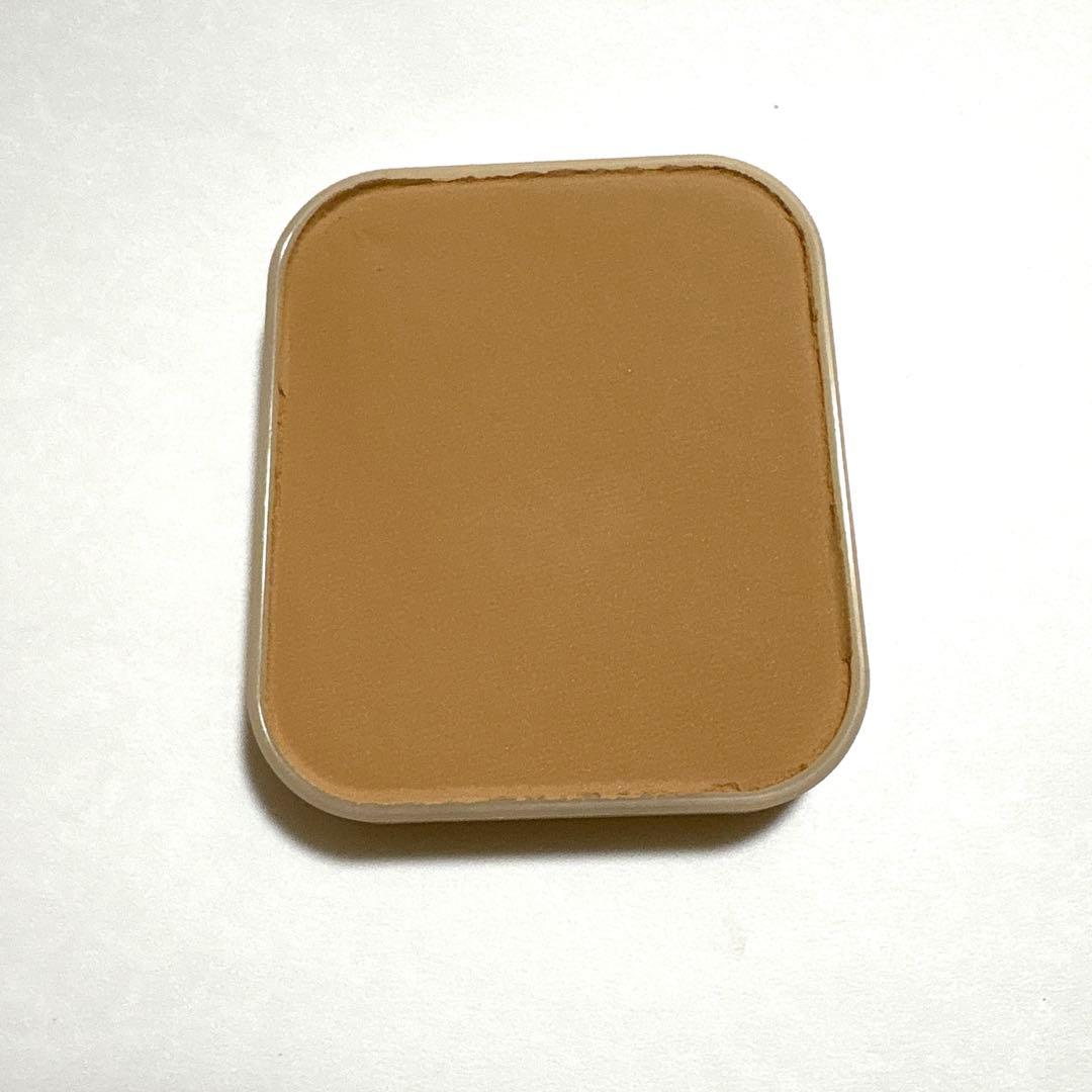 ＆フェイス ラウンドデザインパクトファンデーションオークル20、30未