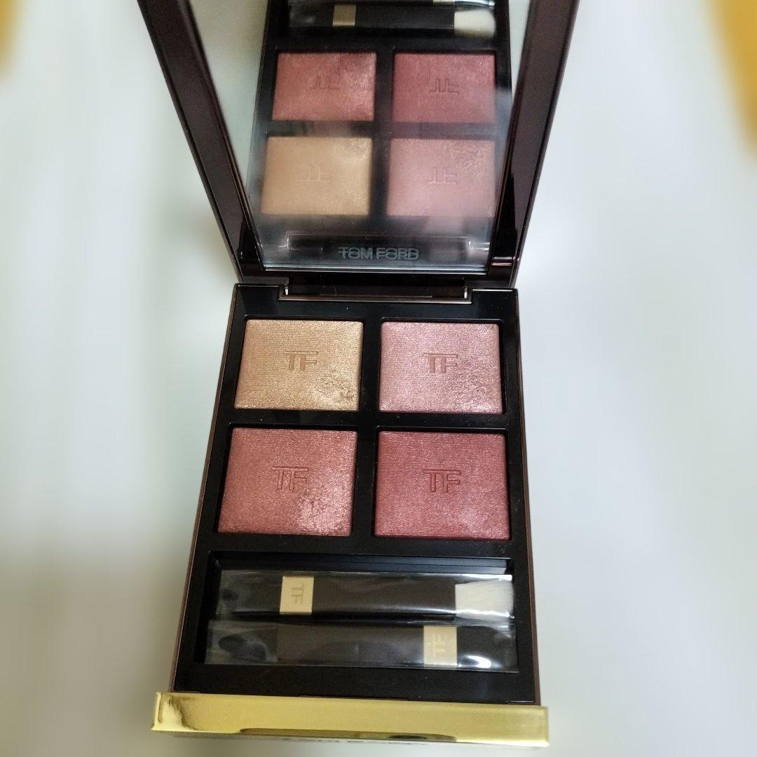 TOM FORD アイカラークォード 40Aゴールデンアワー アイ カラー クォード 40A ゴールデンアワー / TOM FORD BEAUTY(トム