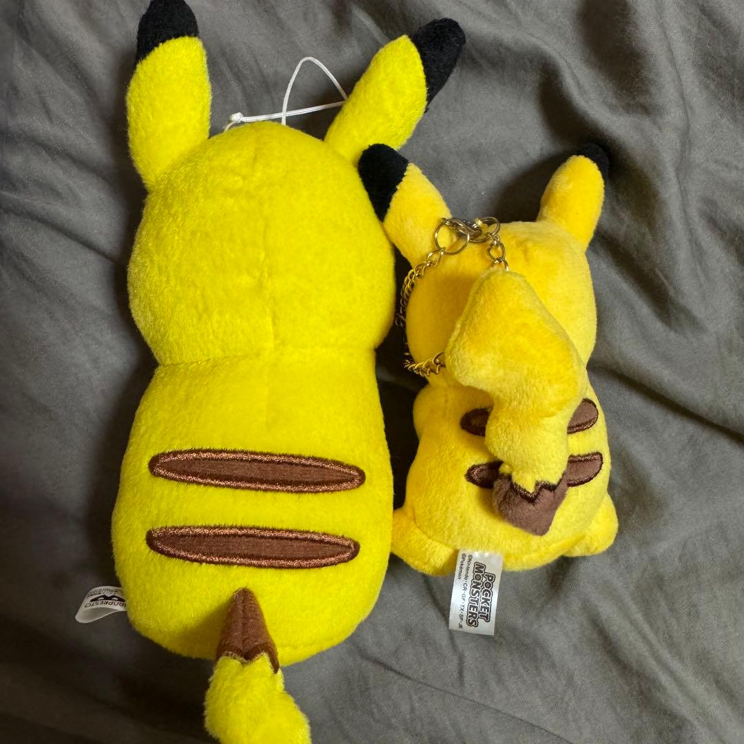 ポケモン ピカチュウ マスコットキーホルダー ぬいぐるみ - メルカリ