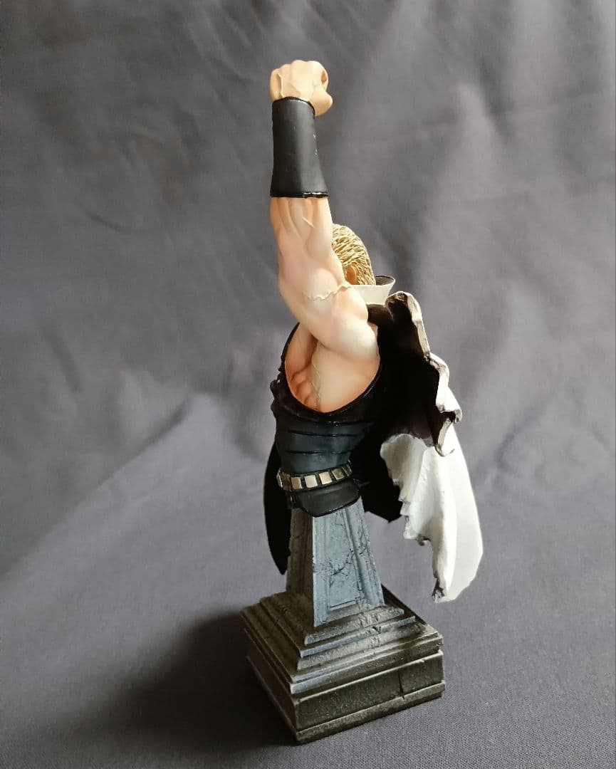 海洋堂 「北斗の拳」 南斗六聖拳 胸像コレクション サウザー 2ndカラー