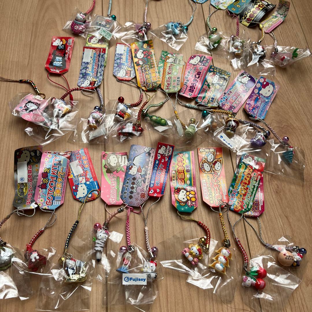 【お値下げ中】超レア♩ハローキティ ご当地キティ　未開封28個　開封済20個