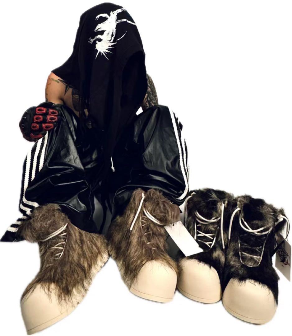 正規品】FVVO x ROCKSTA ファー スニーカー ダークグレー - メルカリ