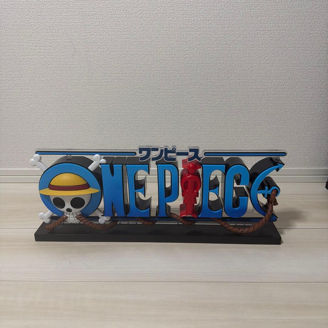 ONE PIECE ロゴフィギュア 約45cm 箱付き
