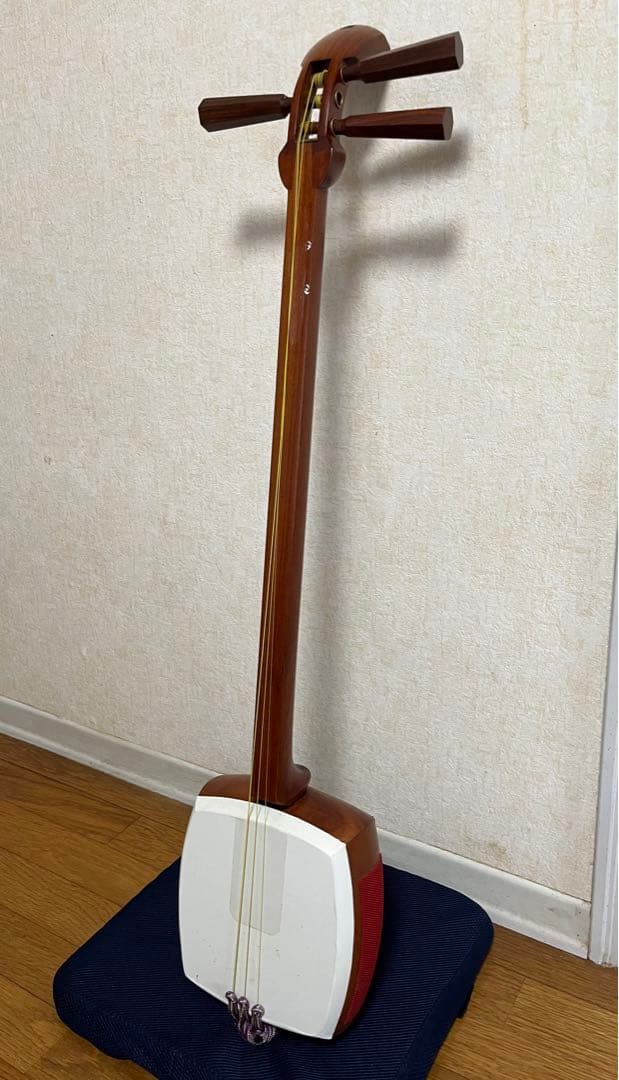 古い三味線　花梨