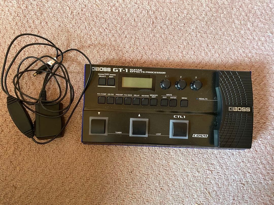 boss gt-1 アダプター付き 純正ACアダプター&Roland製ヘッドフォン＆ガイドブック付き】BOSS / GT