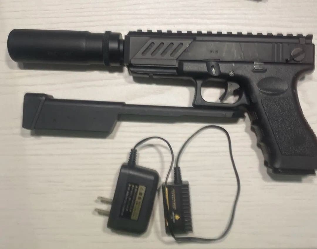 ゆ*う様 東京マイル グロック18c 電動ガン 【️早い者勝ち⭐️】 hqdefault.jpg