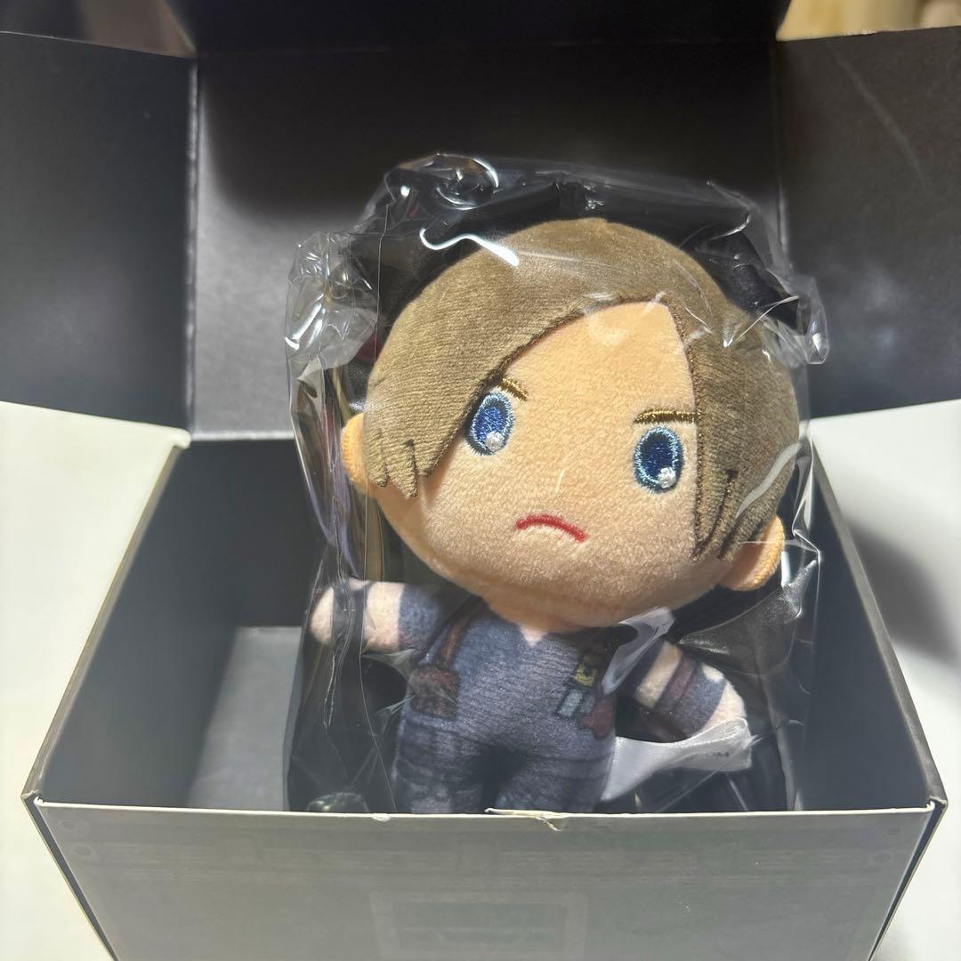 新品】USJ バイオハザード コレクタブルマスコット レオン・S