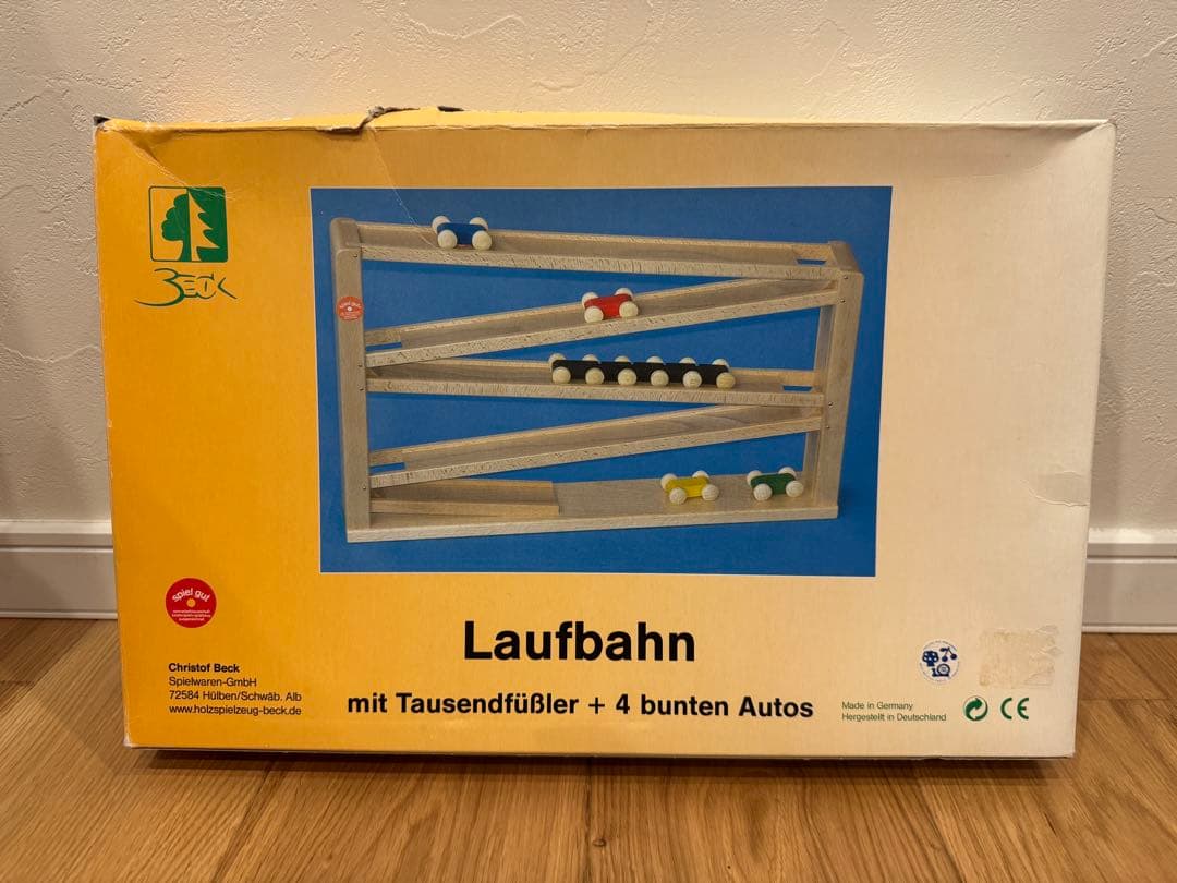 Laufbahn Beck社トレインカースロープとエドインター木のパズルセット