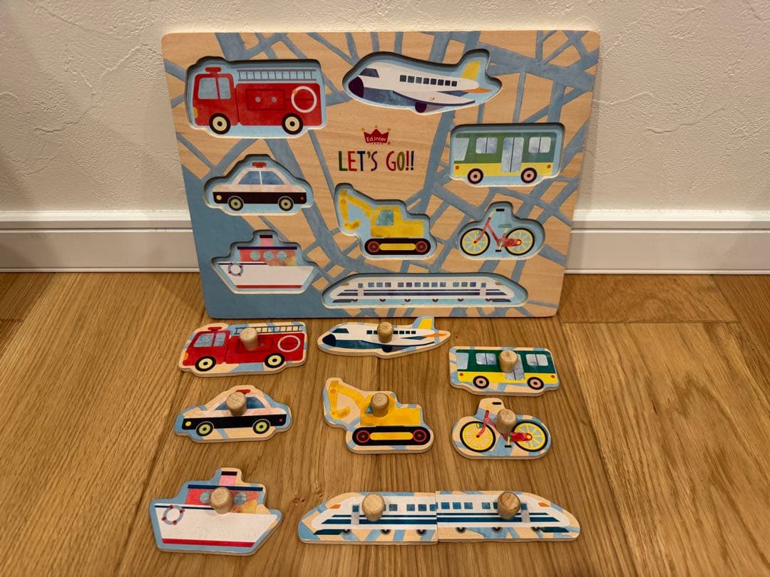 Laufbahn Beck社トレインカースロープとエドインター木のパズルセット