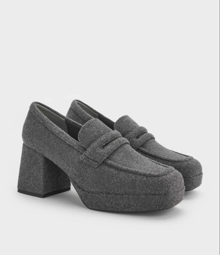 2/1までお取り置き、専用です。チャールズアンドキース　ローファー　グレー