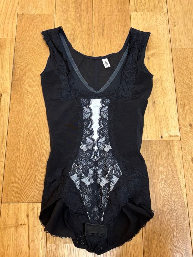 グラントイーワンズ LALA ララドール　ボディスーツ　補正下着　75M グラント・イーワンズ LALA GRANT ｜lala makes happy