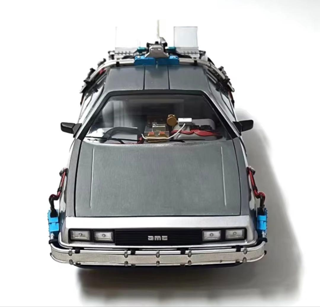 Hot wheels デロリアン タイムマシン 1/18スケール Amazon.com: Hot Wheels Back to the Future Time Machine 18/50