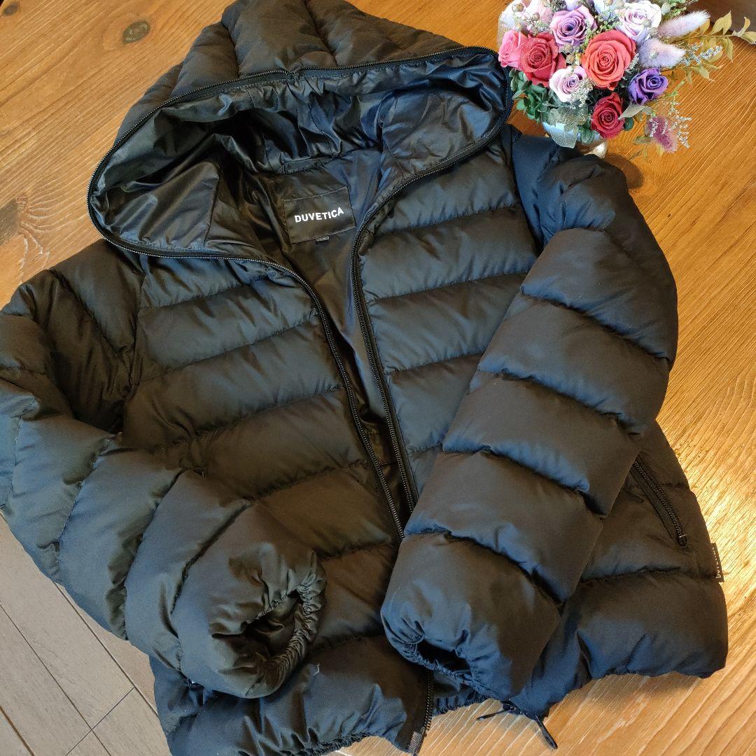 【DUVETICA】THIASEI フードショートダウン42ブラック