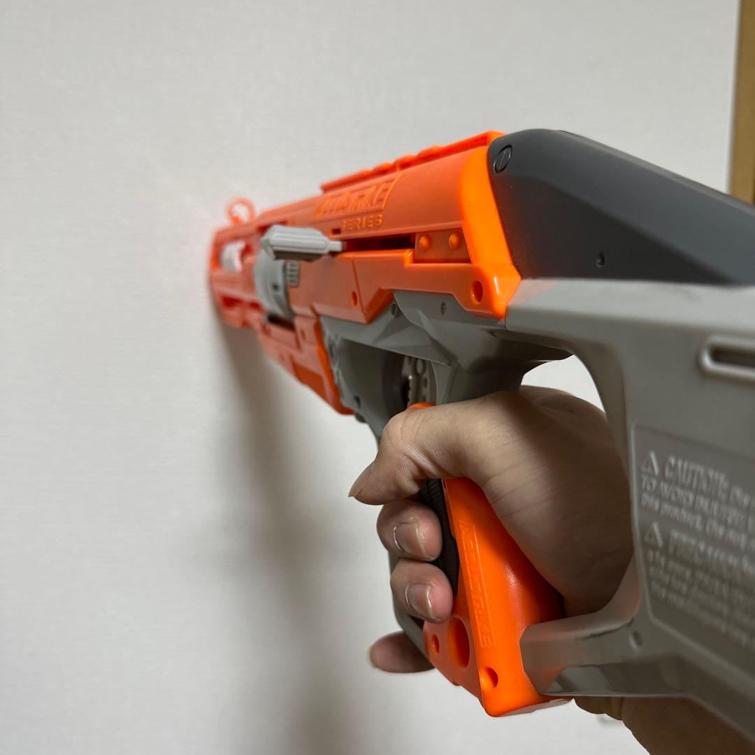 Nerf Elite トイガン 青(電動)・オレンジ(手動) - メルカリ