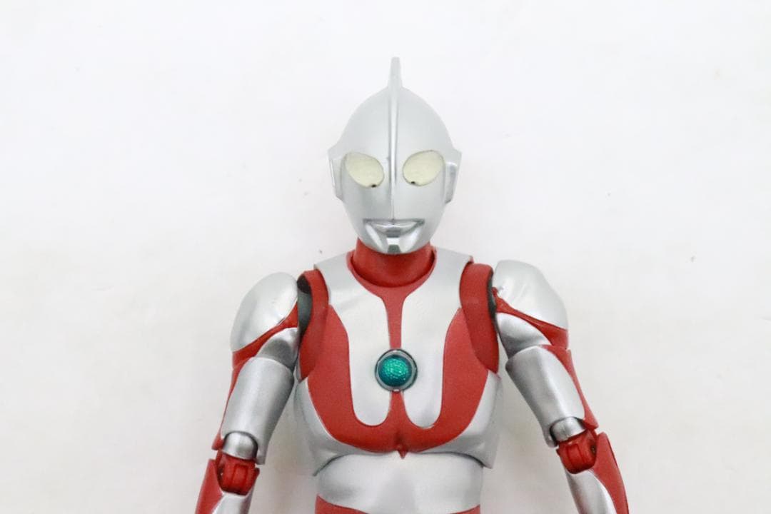 S.H.Figuarts 真骨彫製法 ウルトラマン 30-JD0121-09