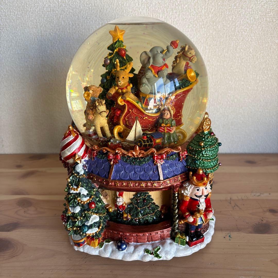 クリスマス スノードーム オルゴール付き　KIRKLAND