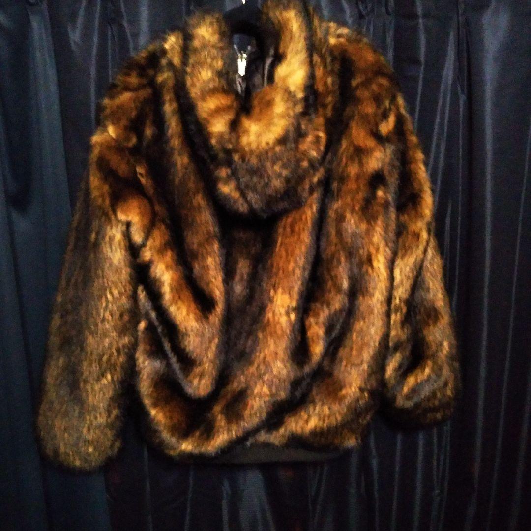 Ablanche リバーシブル フード付き フェイクファージャケット - メルカリ