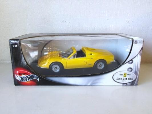 特価 HotWheels 1/18 フェラーリ Dino246GTS イエロー② 1/18 フェラーリ ディーノ246GTS Ferrari Dino イエロー Hot Wheels製