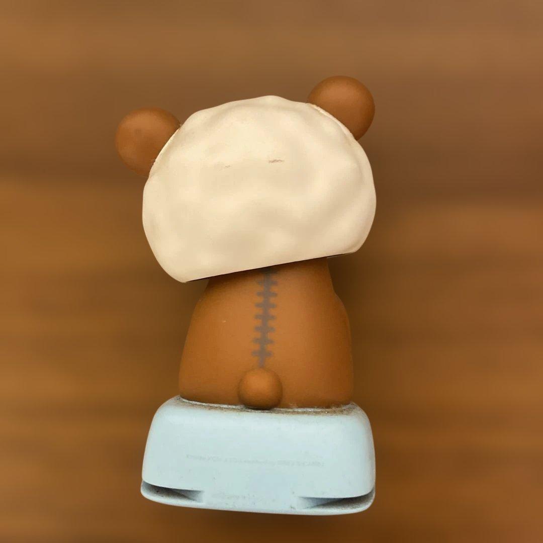 リラックマ ソーラーマスコット【首振り】 - メルカリ