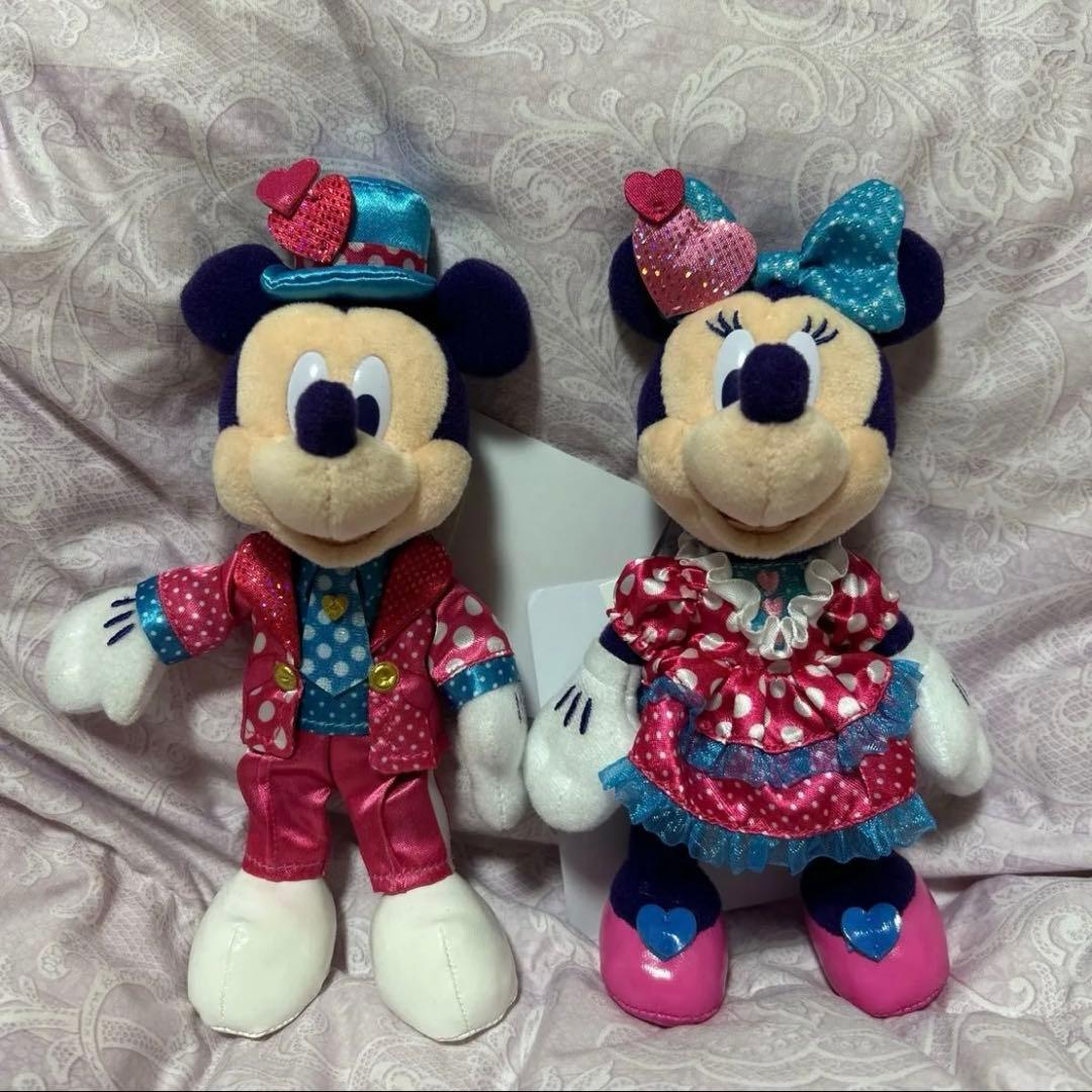 ディズニー ミニーのファンダーランド 2024 パルパルーザ ぬいぐるみバッジ ディズニー パルパルーザ ミニーのファンダーランド ミニーぬいぐるみ