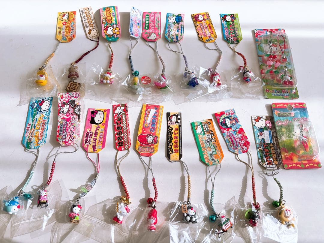 ご当地キティ⭐︎根付けストラップ⭐︎ハローキティ⭐︎まとめ売り⭐︎新品未使用