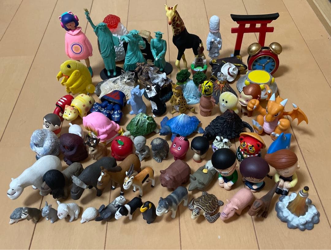 い*く様 ガチャガチャ ミニチュア フィギュア 68個 まとめ売り - メルカリ