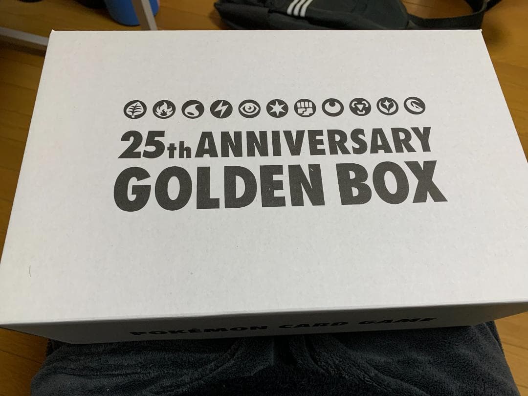 韓国版　ポケモンカード　25周年アニバーサリー　ゴールデンボックス　未開封