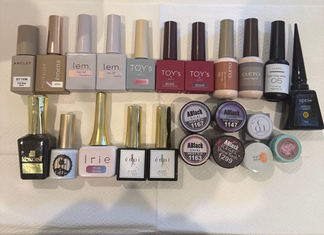 プロ用ジェルネイル/マグネットカラーラメミラー全104色