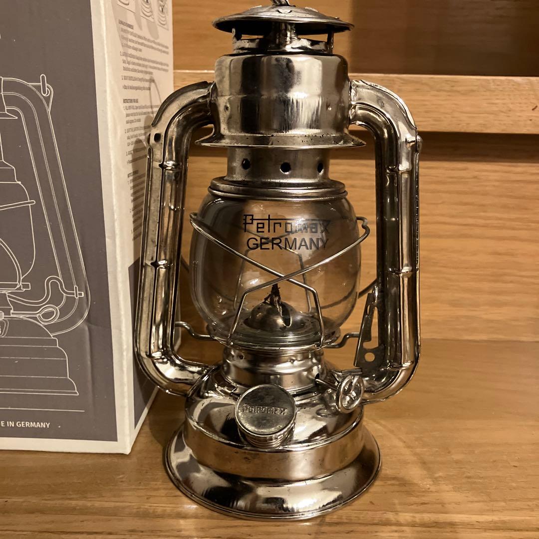 Petromax オイルランタン ドイツ製 PETROMAX (ペトロマックス) オイルランタン HL1 芯要交換｜トレファク
