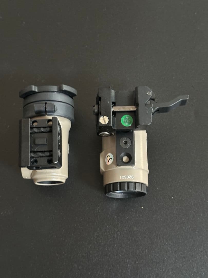 週末セール]Trijicon MRO HD サイトとマグニフファイア タン色