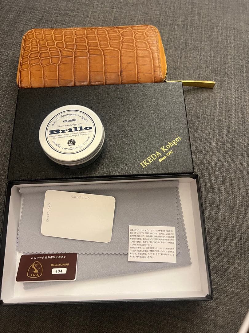 池田工芸 IKEDA Kogei クロコダイルレザー 長財布　ヌメ革 A first in the history of Ikeda Kogei. A completely new color not