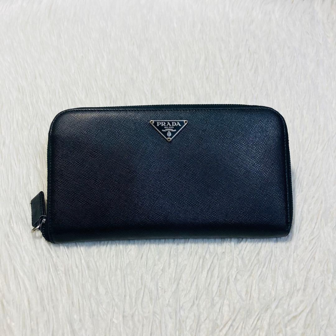 今週限定価格　美品　PRADA プラダ　長財布　ラウンドファスナー　黒　三角ロゴ