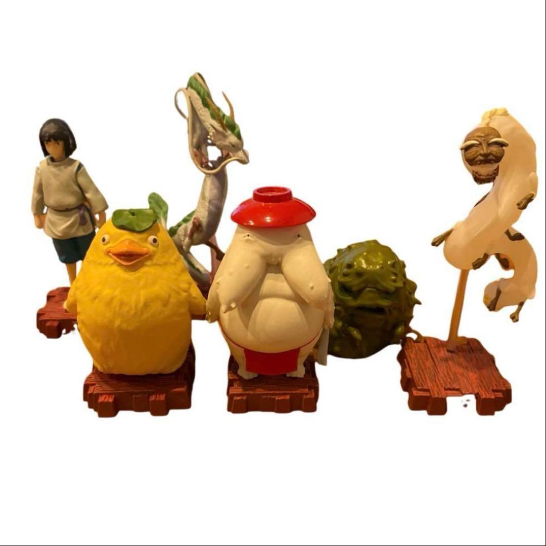 美品】ジブリ 千と千尋の神隠しポーズがいっぱい コレクション
