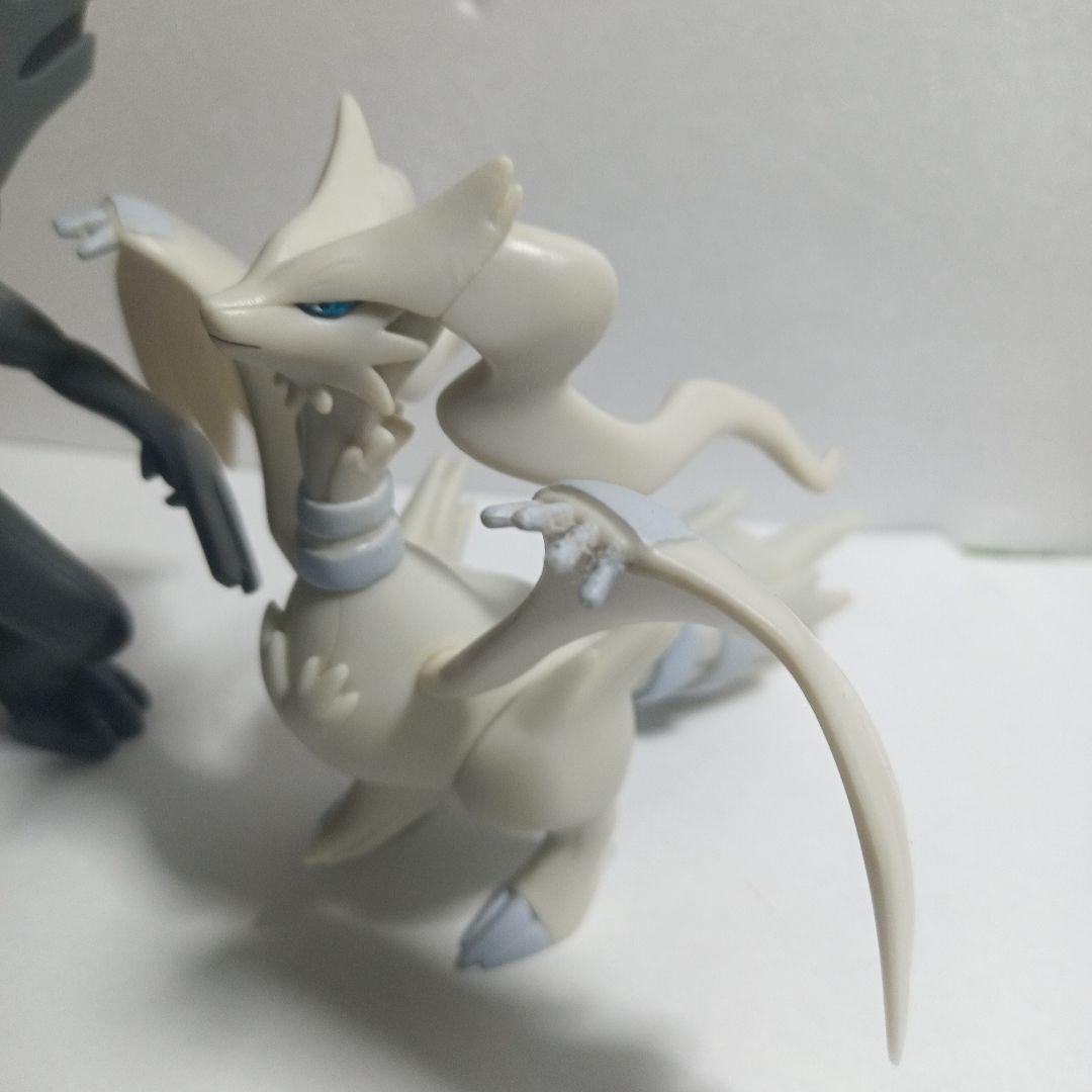 ゼクロム レシラム フィギュアセット - メルカリ