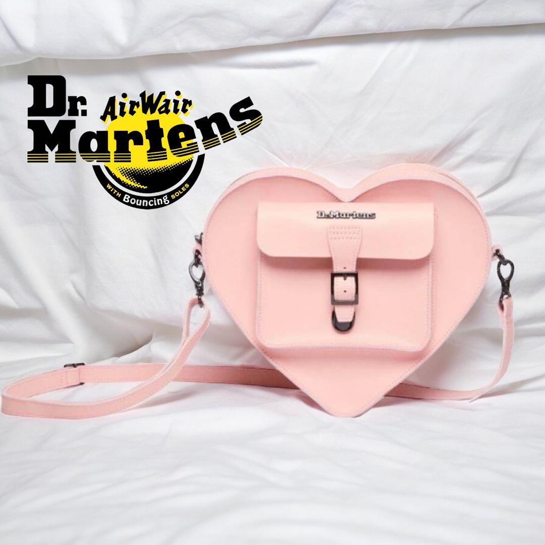 ドクターマーチン ハート バックパック(PEACH BEIGE) - メルカリ