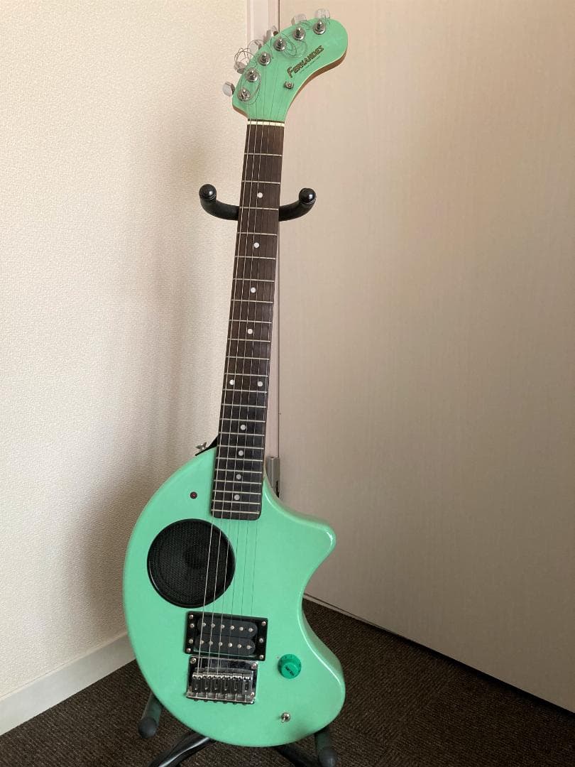 FERNANDES ZO-3 パステルグリーン 専用ソフトケース付き - メルカリ