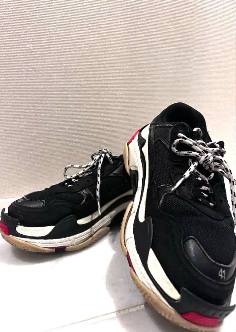 あ*様 BALENCIAGA スニーカー 41ブラック/ホワイト/レッド　トリプ