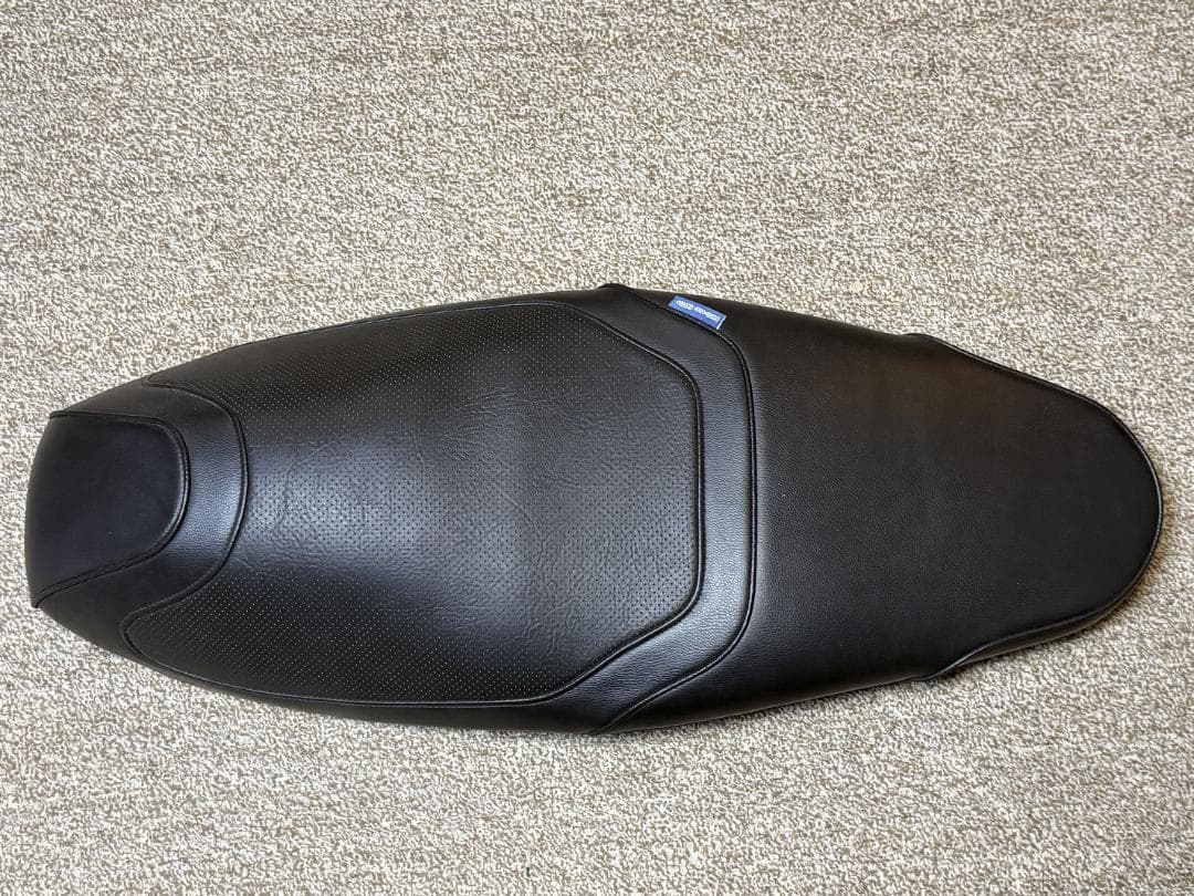 (値下げ）（中古)WirusWin PCX 用ローダウンシート【ブラック】