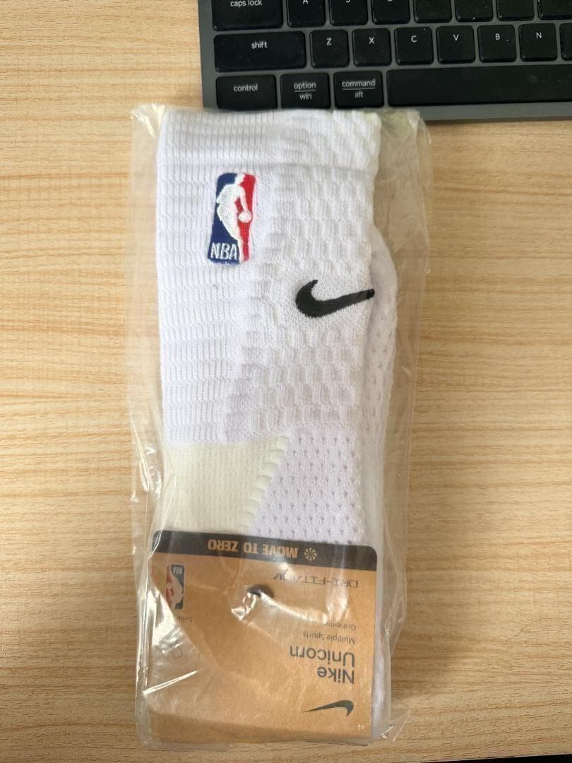 ナイキ ユニコーン Dri-FIT ADV NBA ソックス (2足) ナイキ ユニコーン Dri-FIT ADV NBA ソックス (1足)L - メルカリ