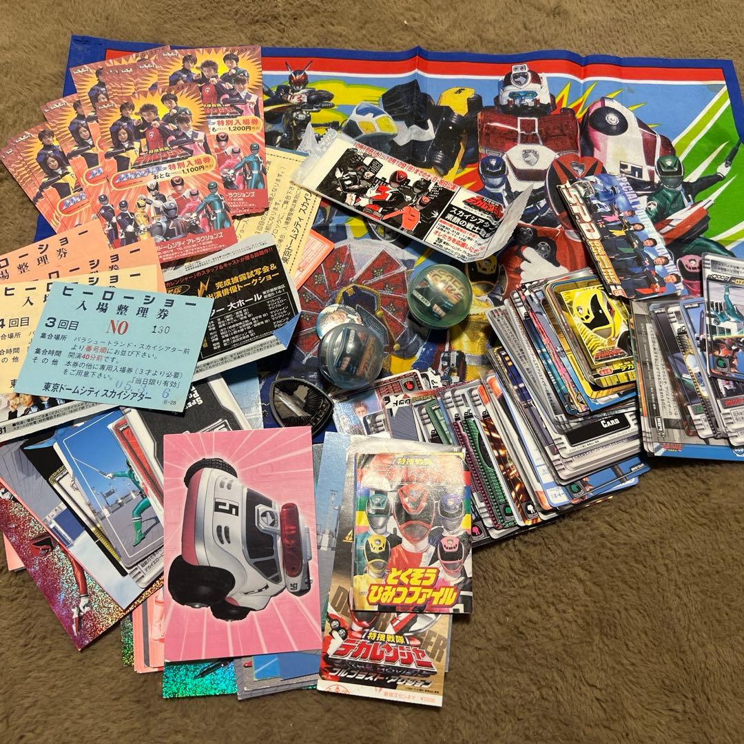 特捜戦隊デカレンジャー カード バッジなど 特捜戦隊デカレンジャー デフォルメ ポーチ（S.P.D柄） | 特捜戦隊