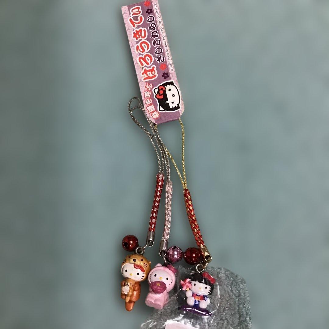 サンリオ レトロ キティ ご当地 ストラップ まとめて - メルカリ
