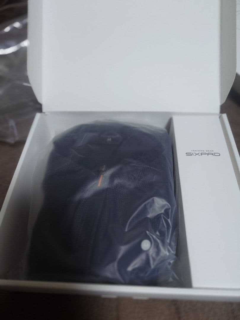 や*ん様 SIXPAD パワースーツ