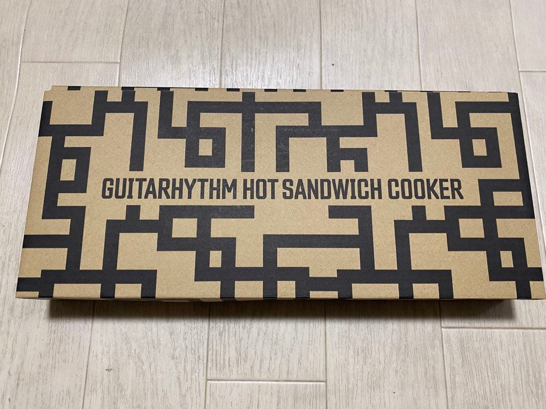 GUITARHYTHM HOT SANDWICH COOKER 布袋寅泰 新品 布袋寅泰ツアーグッズ“ギタリズム柄のホット サンドウィッチ クッカー